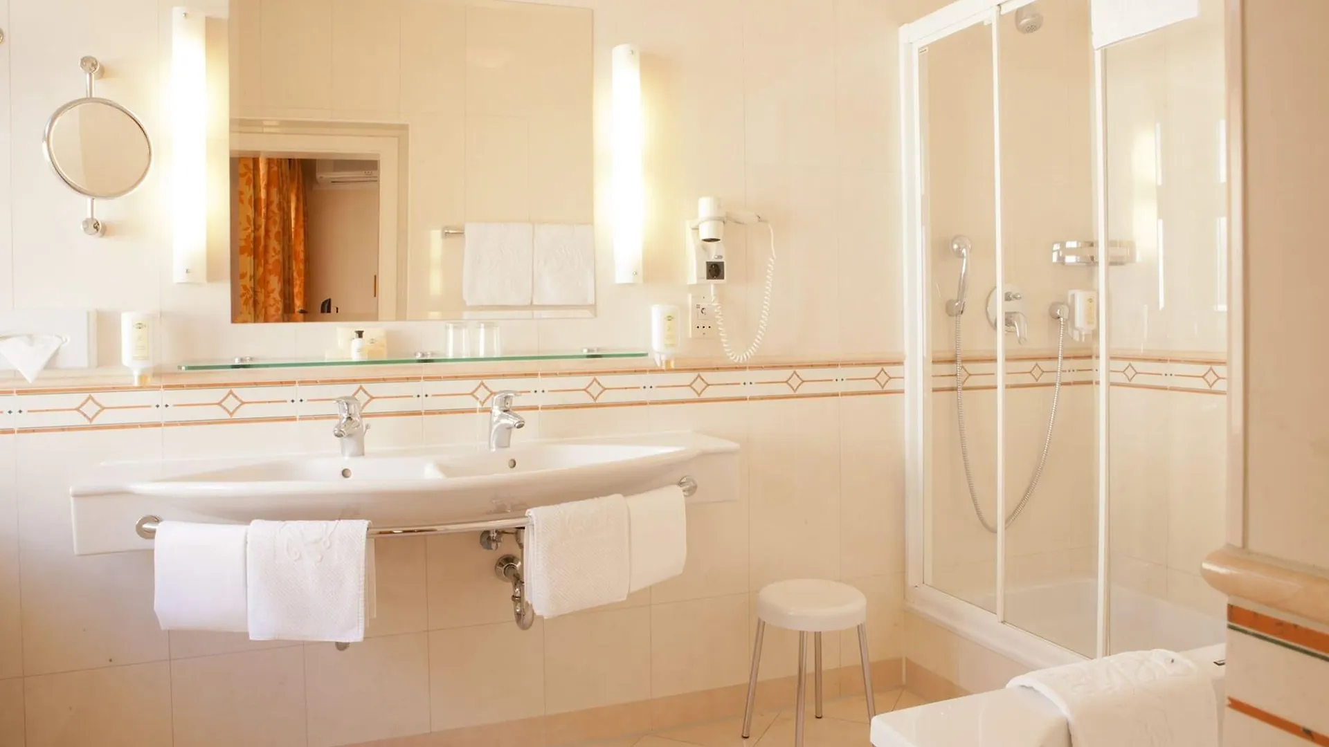Hotel Kaiserin Elisabeth Vienna