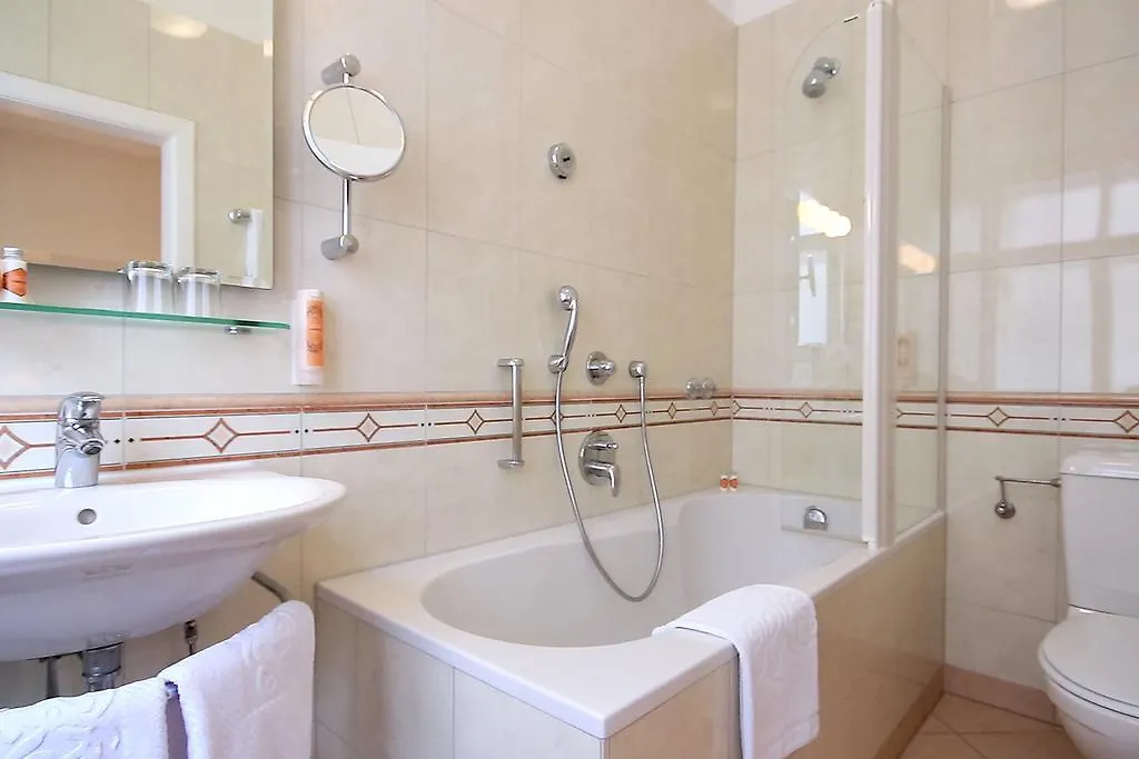 Hotel Kaiserin Elisabeth Vienna 4*,