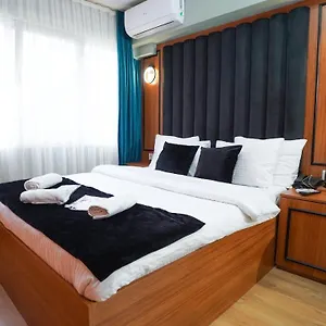  Otel Grand Montıno Türkiye
