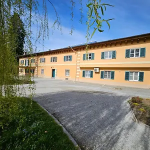 White Flat By Grazrentals With Cool Location & Free Parking Graz