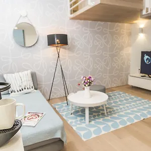 Apartment Luxus Maisonette Liechtenstein By Ichbucheat, Wien