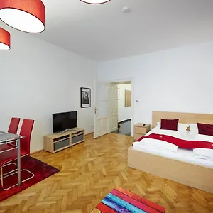 Apartamento Stadthalle - Familycityapartment
