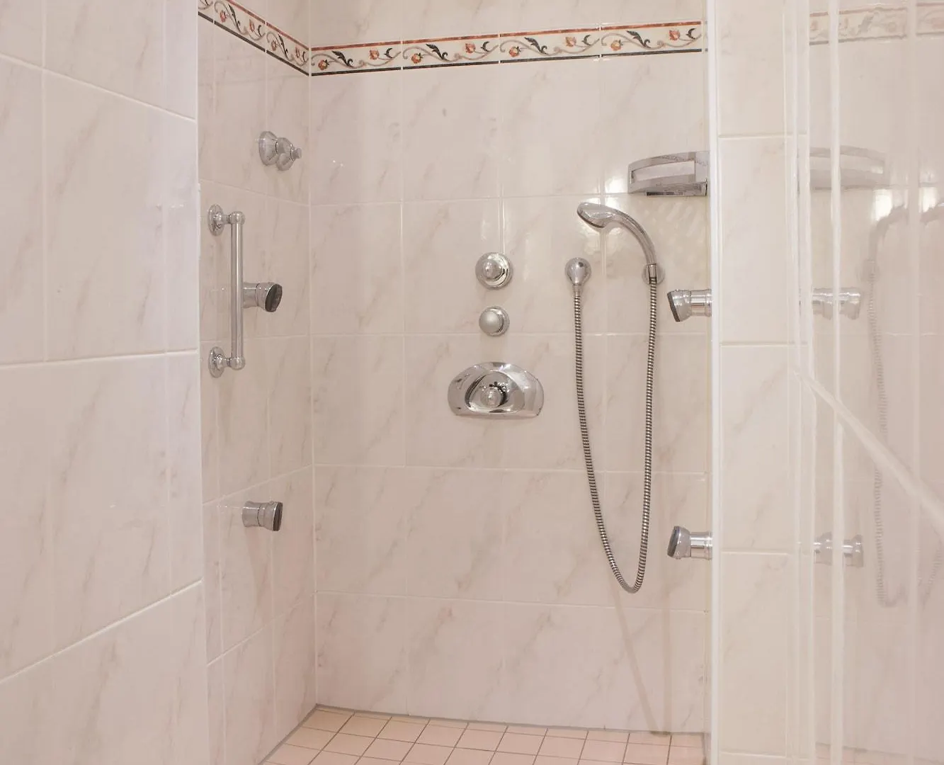 Hotel Kaiserin Elisabeth Vienna 4*,  Austria